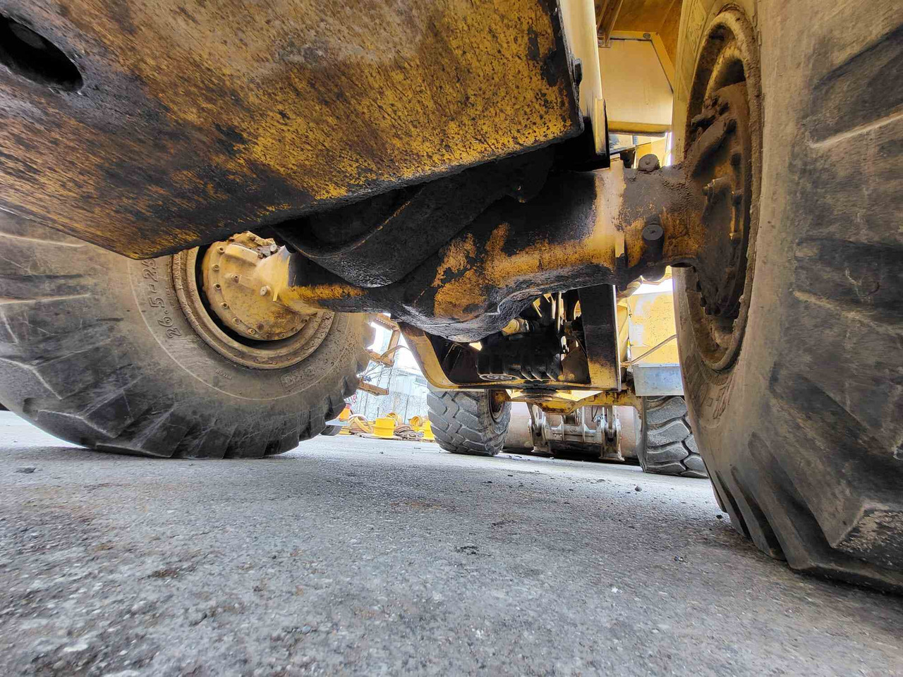 Volvo rear axle - Eixo traseiro por Pá carregadora: foto 2 Volvo rear axle - Eixo traseiro por Pá carregadora: foto 2