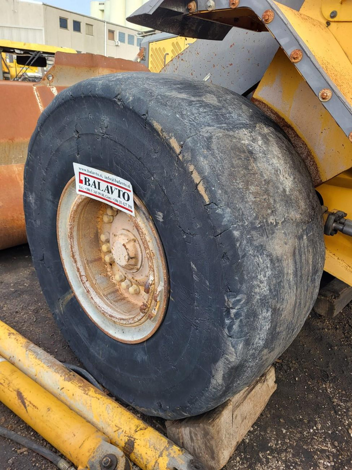 Volvo rims - Jante por Pá carregadora: foto 2 Volvo rims - Jante por Pá carregadora: foto 2