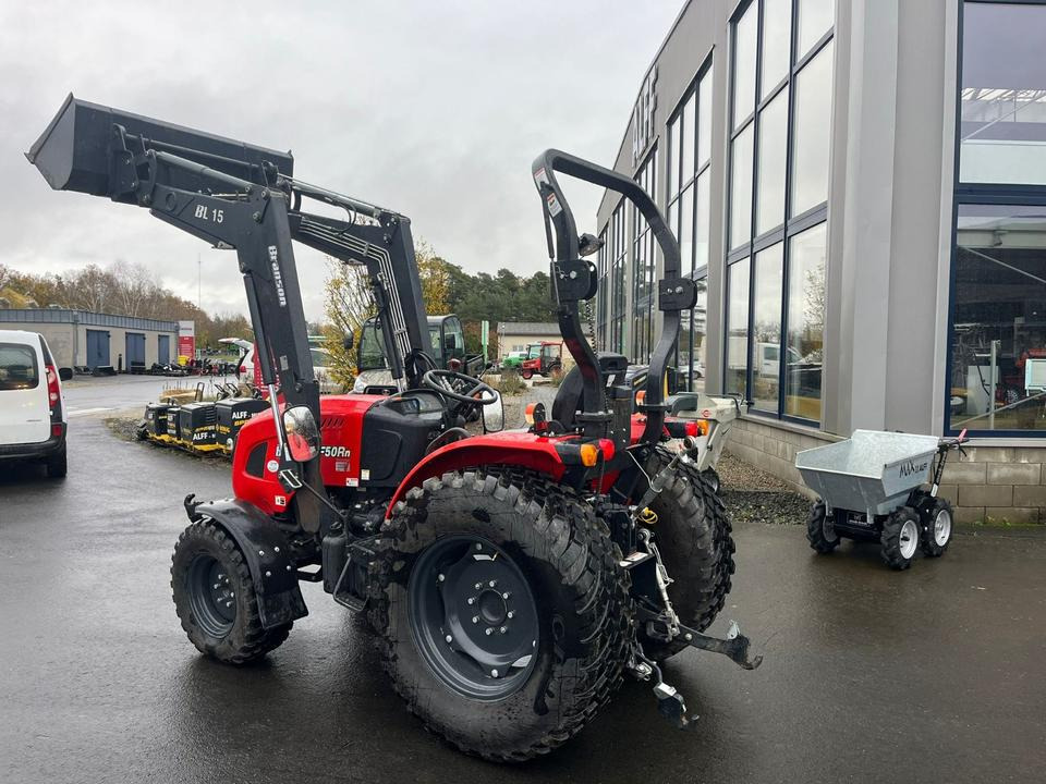 Branson F50RN Traktor, Frontlader, wenig Stunden, Fronthydraulik - Mini trator: foto 2 Branson F50RN Traktor, Frontlader, wenig Stunden, Fronthydraulik - Mini trator: foto 2