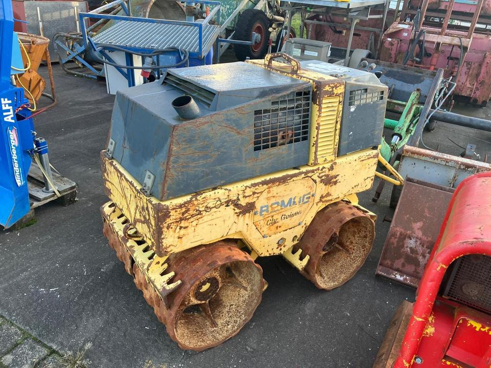 Grabenwalze Bomag BW 85 T - Compactador pequeno de asfalto: foto 1 Grabenwalze Bomag BW 85 T - Compactador pequeno de asfalto: foto 1