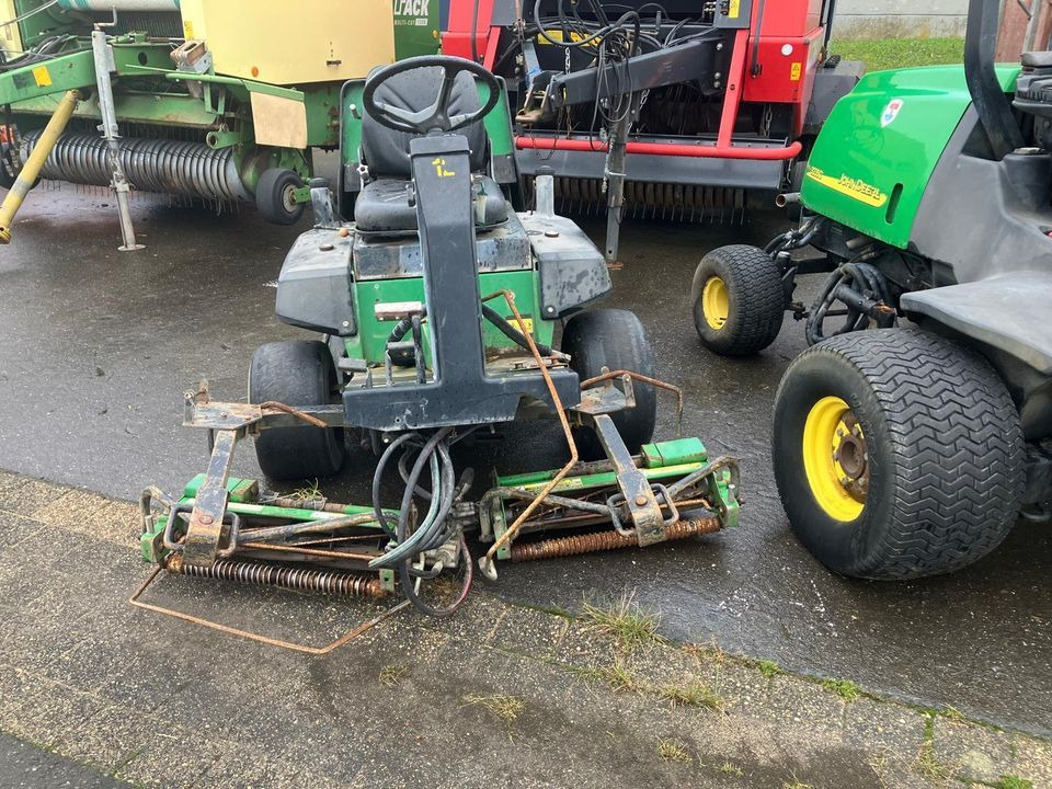 John Deere Spindelmäher, Großflächenmäher 2243, 2500A, 3235C - Cortador de grama: foto 4 John Deere Spindelmäher, Großflächenmäher 2243, 2500A, 3235C - Cortador de grama: foto 4