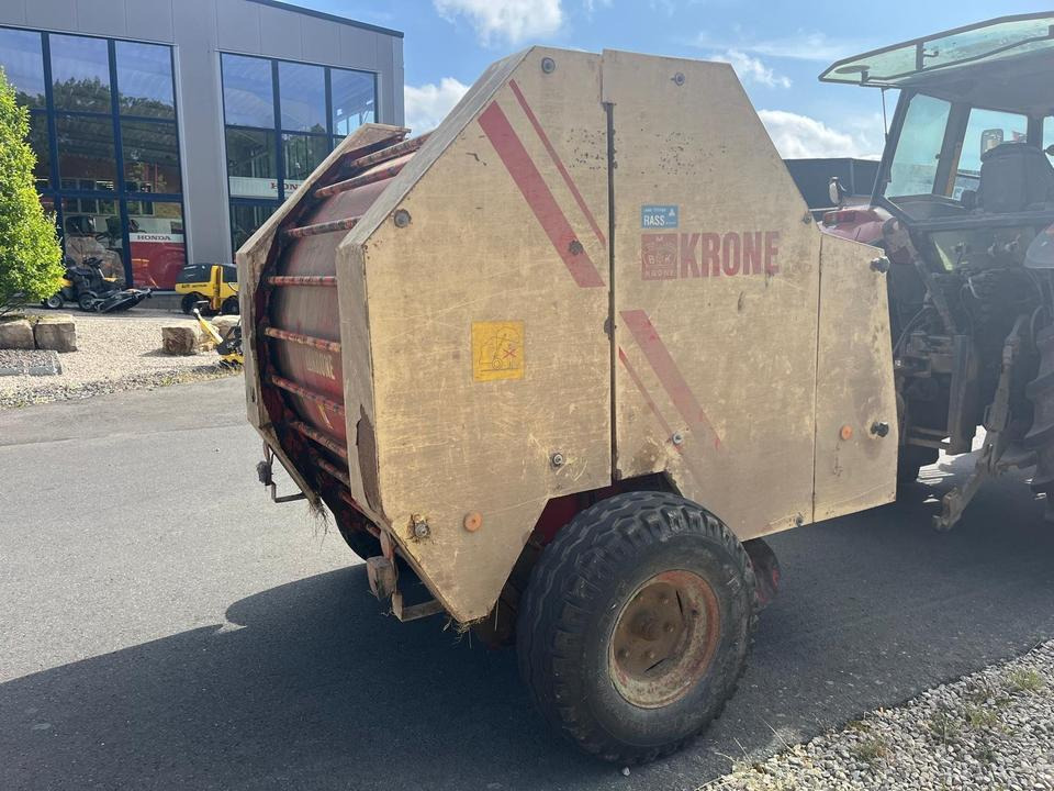 Krone Rundballenpresse KR 150 Garnbindung - Enfardadeira de fardos redondos: foto 3 Krone Rundballenpresse KR 150 Garnbindung - Enfardadeira de fardos redondos: foto 3