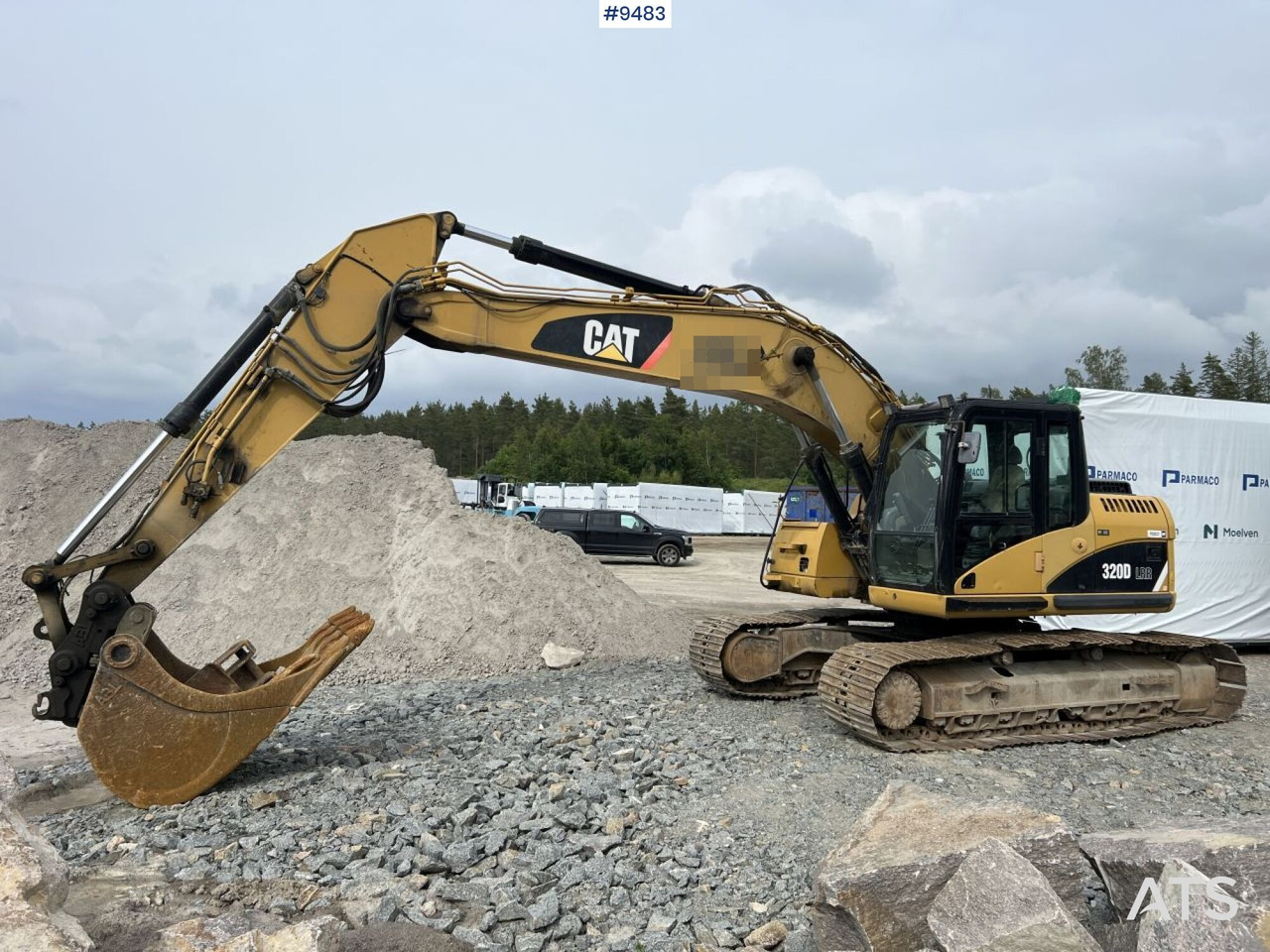 CAT 320 D with attachments (VIDEO) - Escavadora de rastos: foto 1 CAT 320 D with attachments (VIDEO) - Escavadora de rastos: foto 1