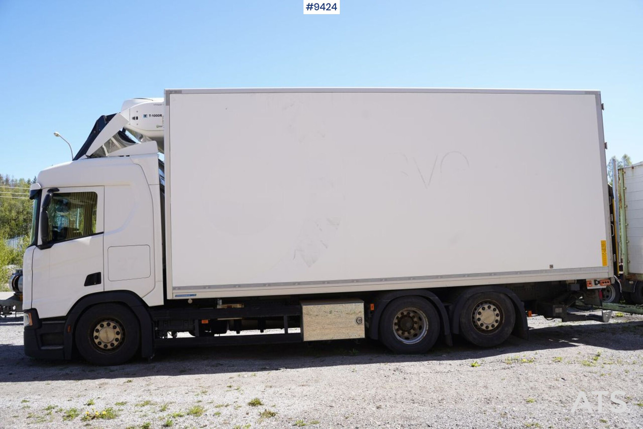 Cooling and freezing box truck Scania R450 - Camião frigorífico: foto 1 Cooling and freezing box truck Scania R450 - Camião frigorífico: foto 1