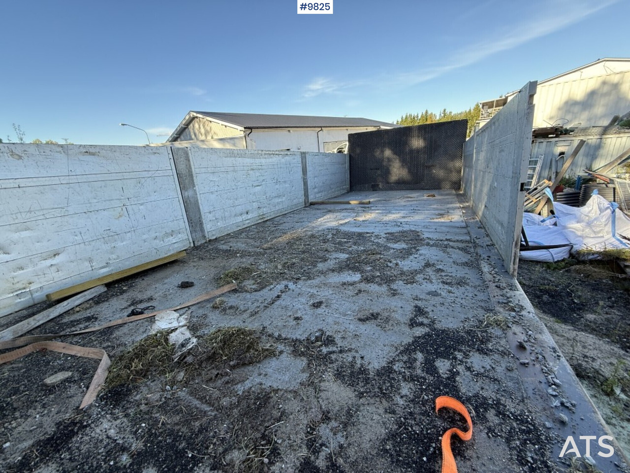 Crane truck Scania P94 230 with tail lift - Camião de caixa aberta/ Plataforma, Camião grua: foto 5 Crane truck Scania P94 230 with tail lift - Camião de caixa aberta/ Plataforma, Camião grua: foto 5