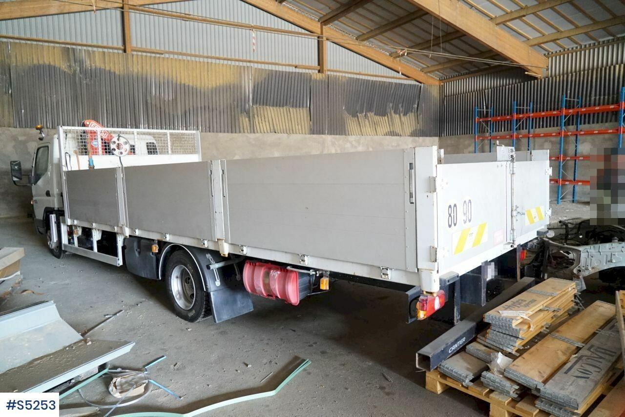 Crane truck with flat Mitsubishi Canter 7C15 - Camião grua: foto 3 Crane truck with flat Mitsubishi Canter 7C15 - Camião grua: foto 3