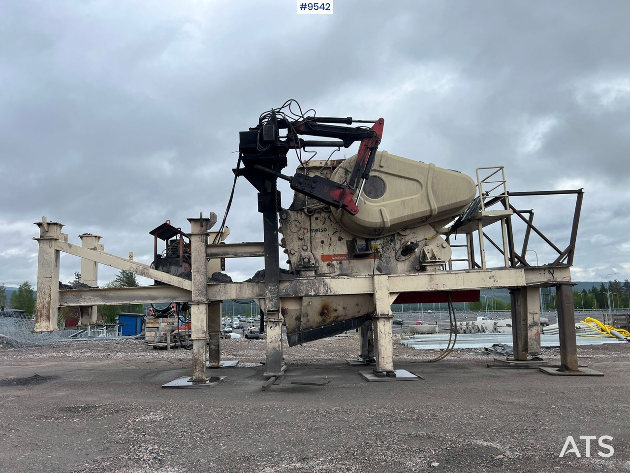 Crusher METSO C130 - Britador: foto 1 Crusher METSO C130 - Britador: foto 1