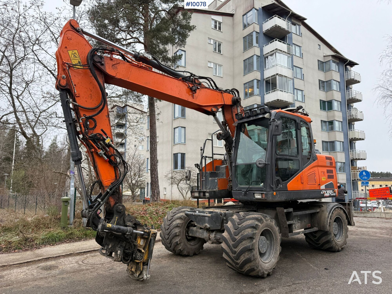 Doosan DX165W-5 Wheeled excavator (VIDEO) - Escavadeira de rodas: foto 1 Doosan DX165W-5 Wheeled excavator (VIDEO) - Escavadeira de rodas: foto 1