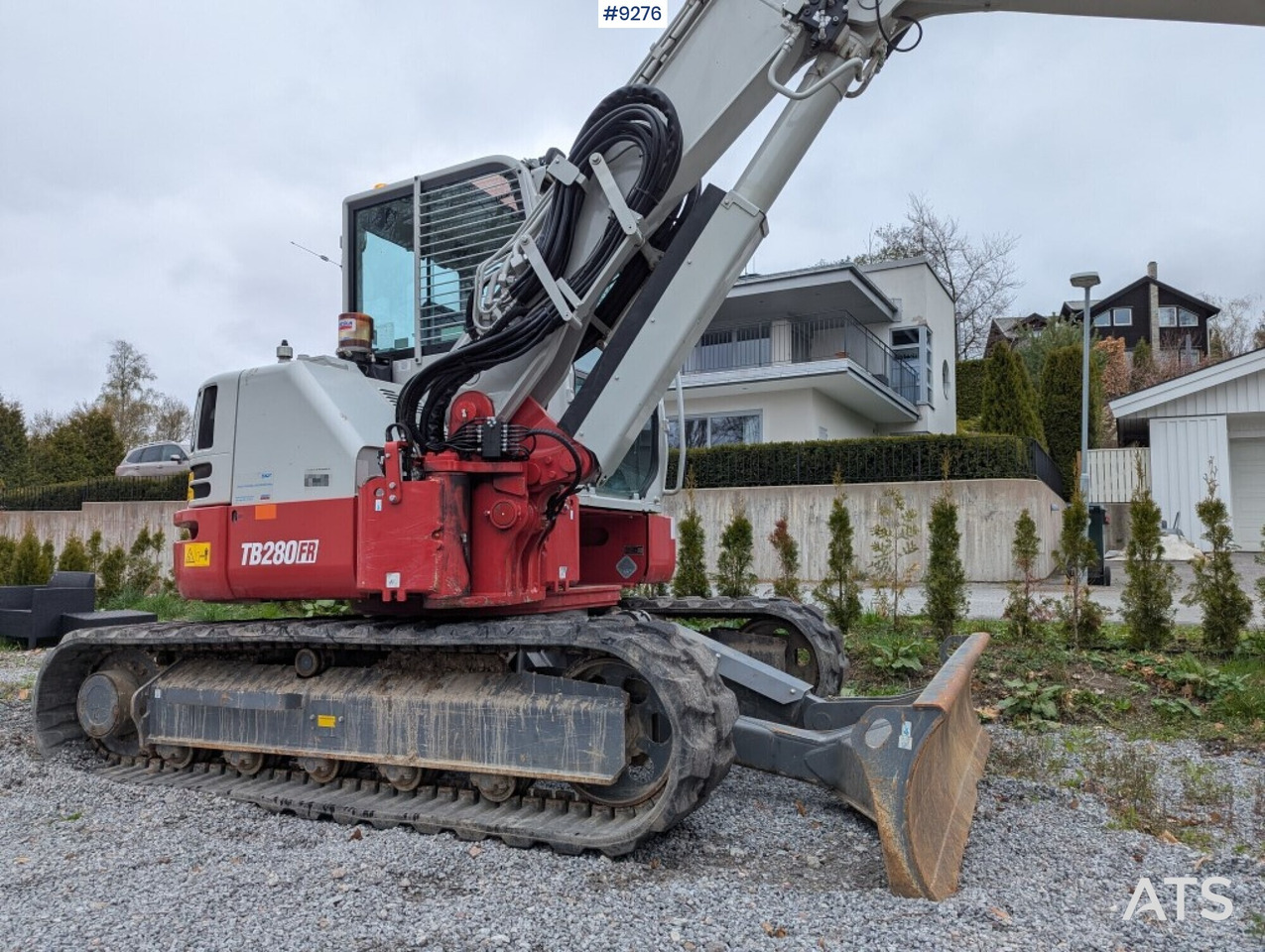 Excavator Takeuchi TB280FR (See Video) - Escavadora de rastos: foto 4 Excavator Takeuchi TB280FR (See Video) - Escavadora de rastos: foto 4