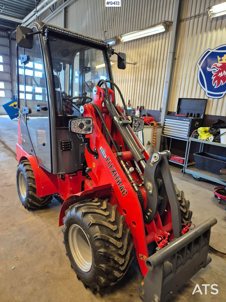 FLEXITRAC 1126 Skid steer loader with only 7 hours - Carregadora articulada: foto 5 FLEXITRAC 1126 Skid steer loader with only 7 hours - Carregadora articulada: foto 5