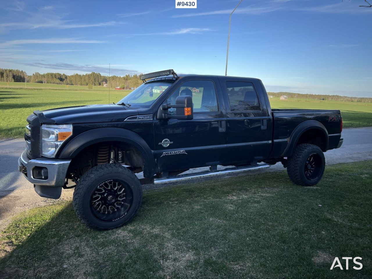FORD F250 with sleddeck - C-REGGAD - Pick-up: foto 2 FORD F250 with sleddeck - C-REGGAD - Pick-up: foto 2