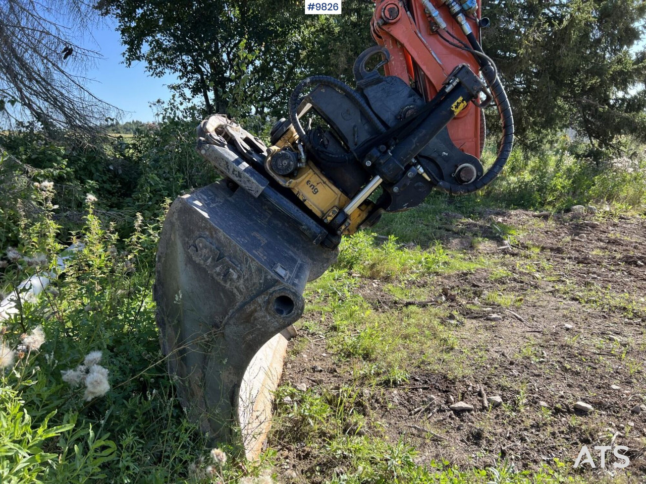 Hitachi ZX140 W-5B with rotor and planer bucket - Escavadeira de rodas: foto 5 Hitachi ZX140 W-5B with rotor and planer bucket - Escavadeira de rodas: foto 5