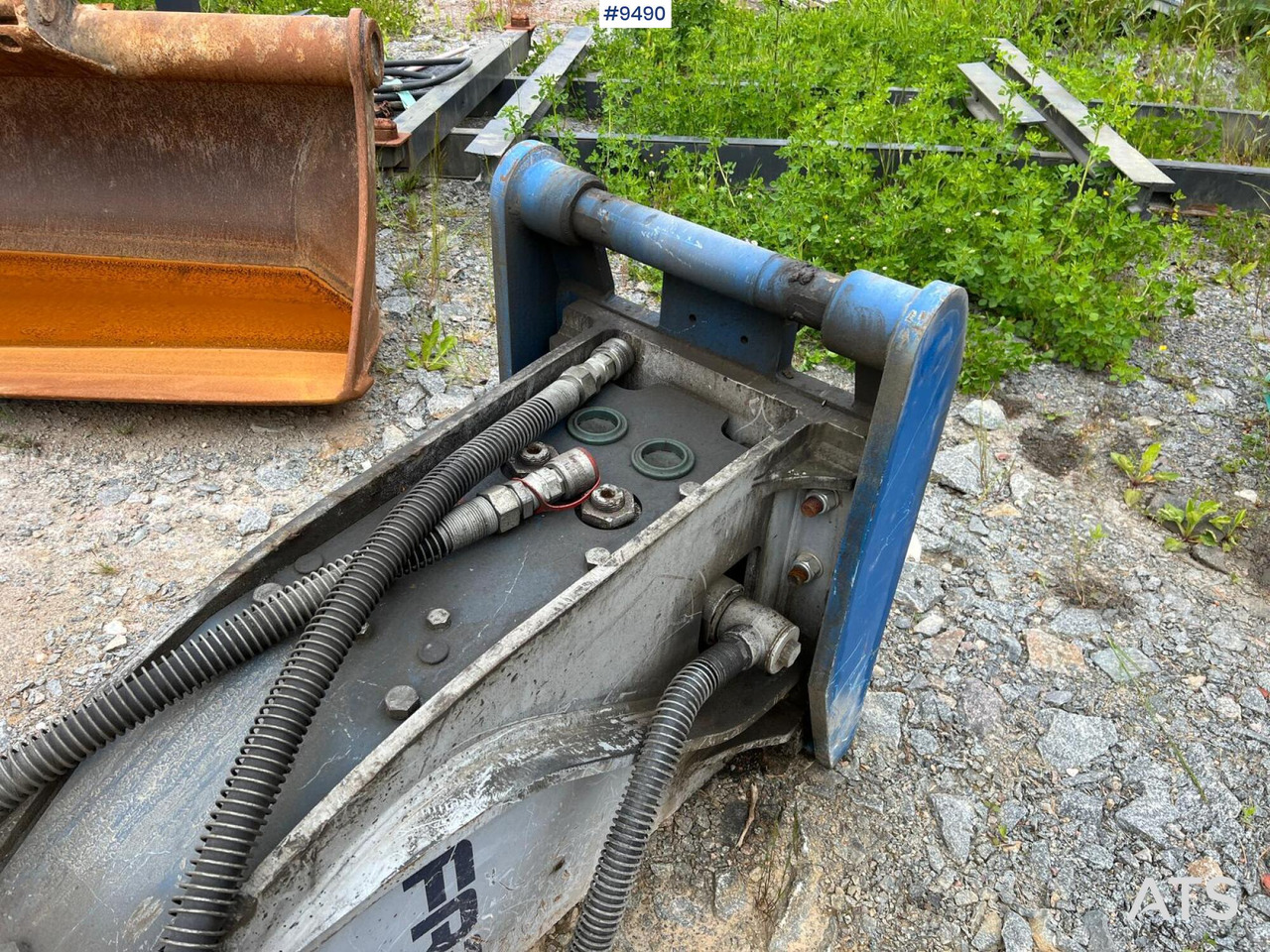 Hydraulic hammer FXJ275 Furukawa Rock drill - Martelo hidráulico por Máquina de construção: foto 5 Hydraulic hammer FXJ275 Furukawa Rock drill - Martelo hidráulico por Máquina de construção: foto 5