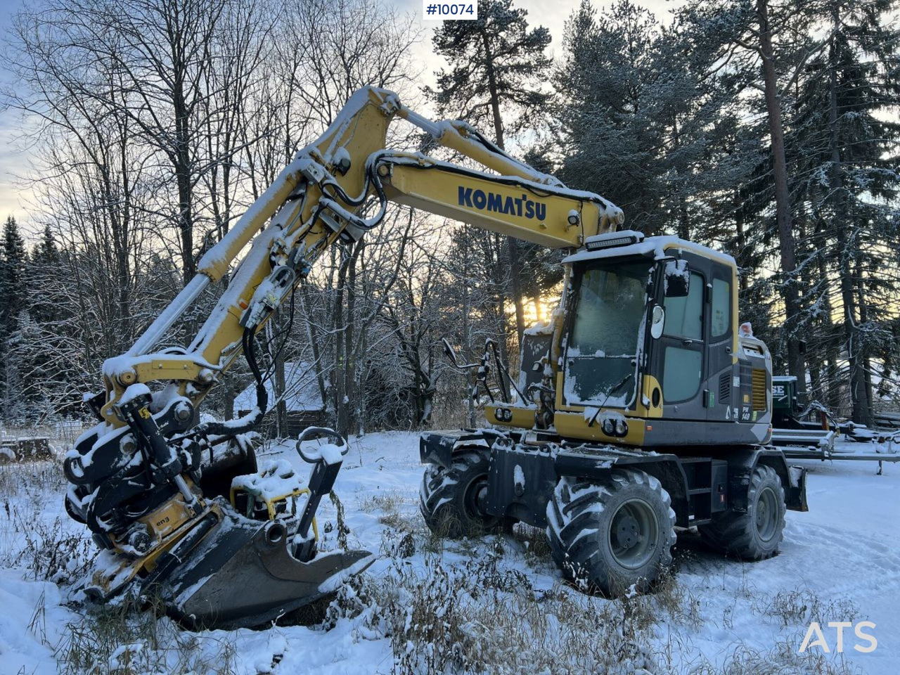 Komatsu PW148 Wheeled excavator with rotor and buckets - Escavadeira de rodas: foto 3 Komatsu PW148 Wheeled excavator with rotor and buckets - Escavadeira de rodas: foto 3