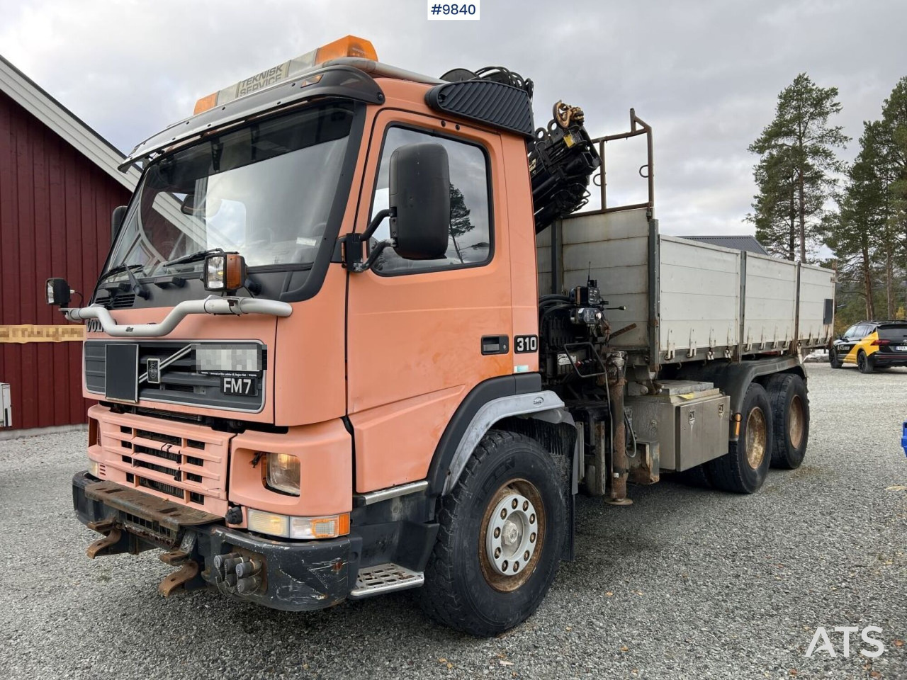 Volvo FM7 crane truck/tipper truck with Hiab 112 (video) - Máquina de outro: foto 1 Volvo FM7 crane truck/tipper truck with Hiab 112 (video) - Máquina de outro: foto 1