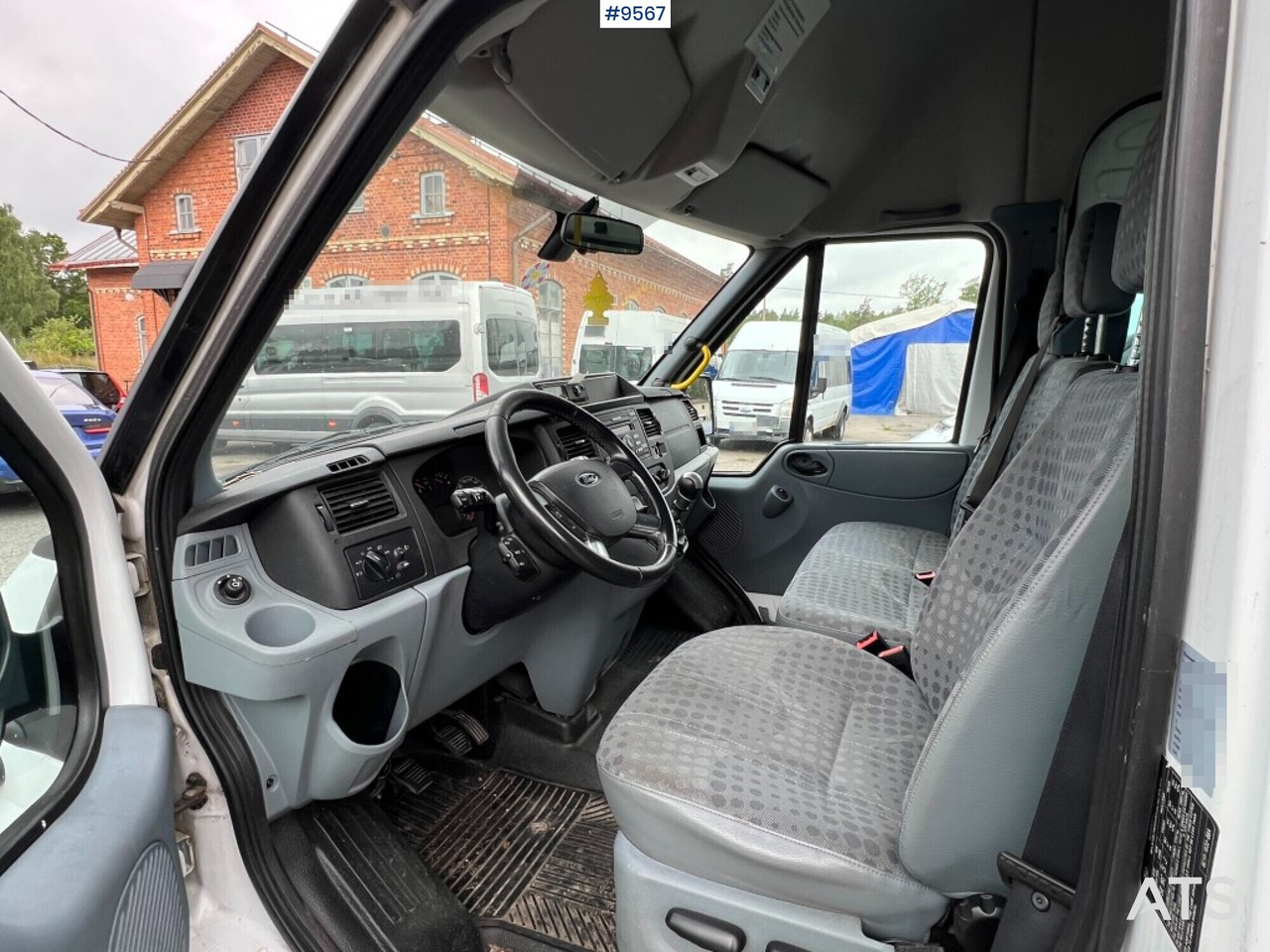 Minibus - 16-seater bus - Ford FCD6 Transit - Minibus, Furgão de passageiros: foto 5 Minibus - 16-seater bus - Ford FCD6 Transit - Minibus, Furgão de passageiros: foto 5