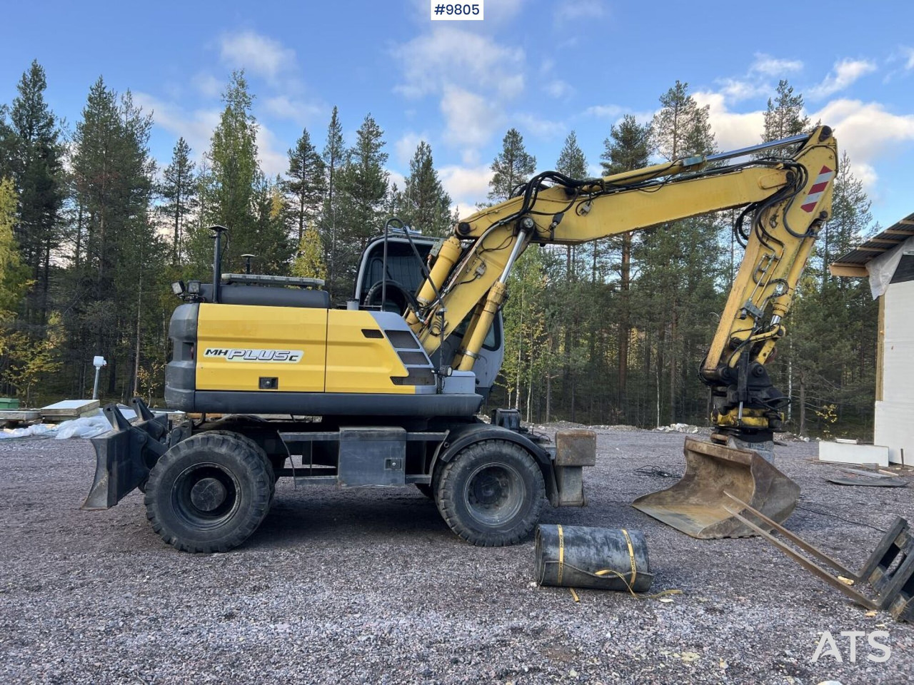 New Holland, MH-Plus-C Wheel excavator with excavation system, rotor, and grader bucket - Escavadeira de rodas: foto 3 New Holland, MH-Plus-C Wheel excavator with excavation system, rotor, and grader bucket - Escavadeira de rodas: foto 3