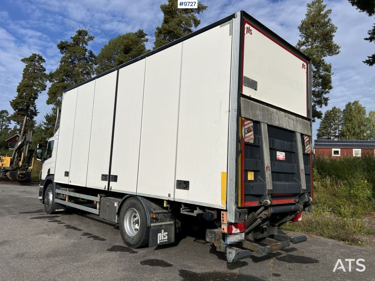 SCANIA P280 Box truck with tail lift - Camião furgão: foto 4 SCANIA P280 Box truck with tail lift - Camião furgão: foto 4