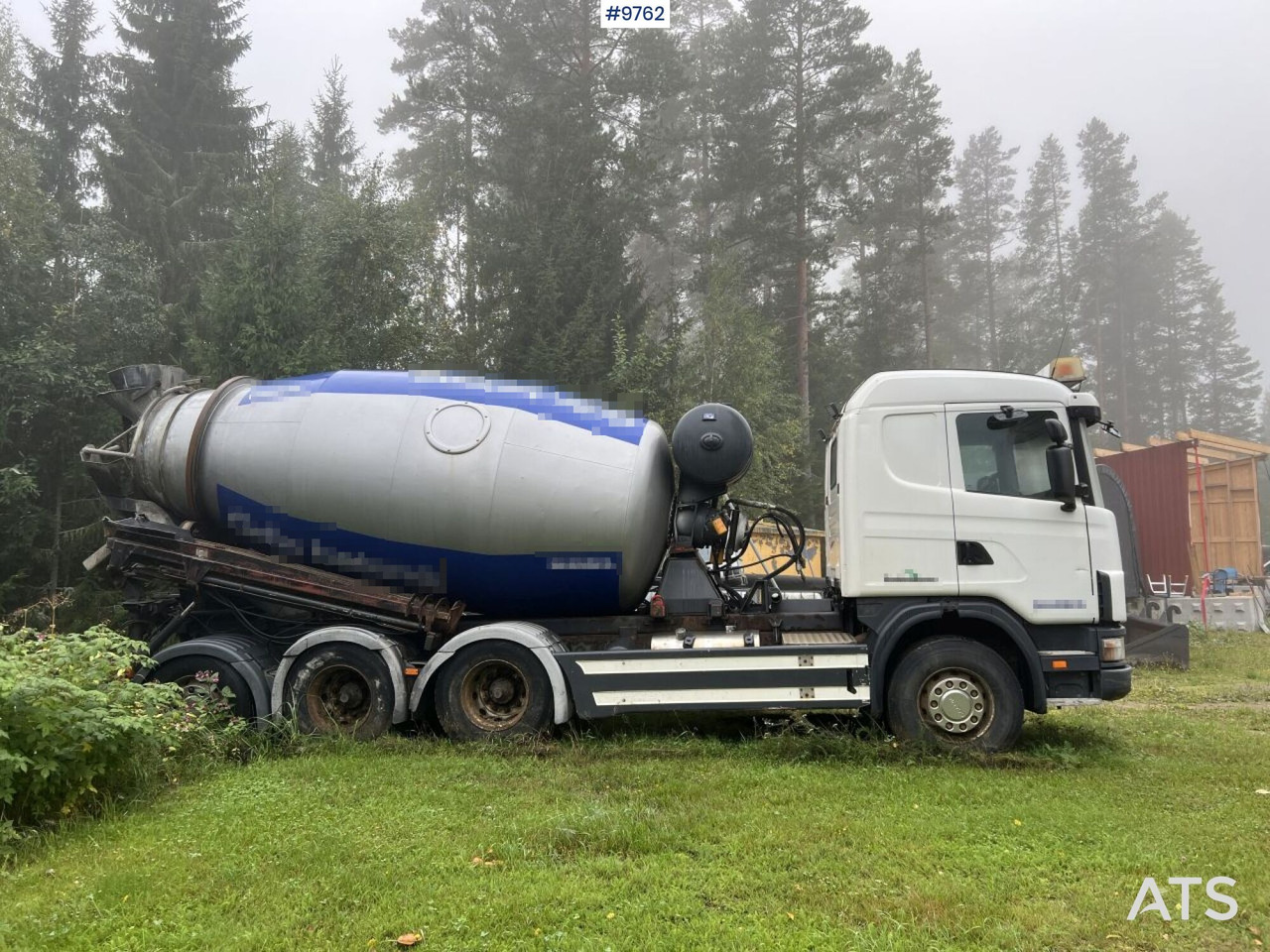 Scania R124 Tridem Concrete Truck - Camião betoneira: foto 3 Scania R124 Tridem Concrete Truck - Camião betoneira: foto 3