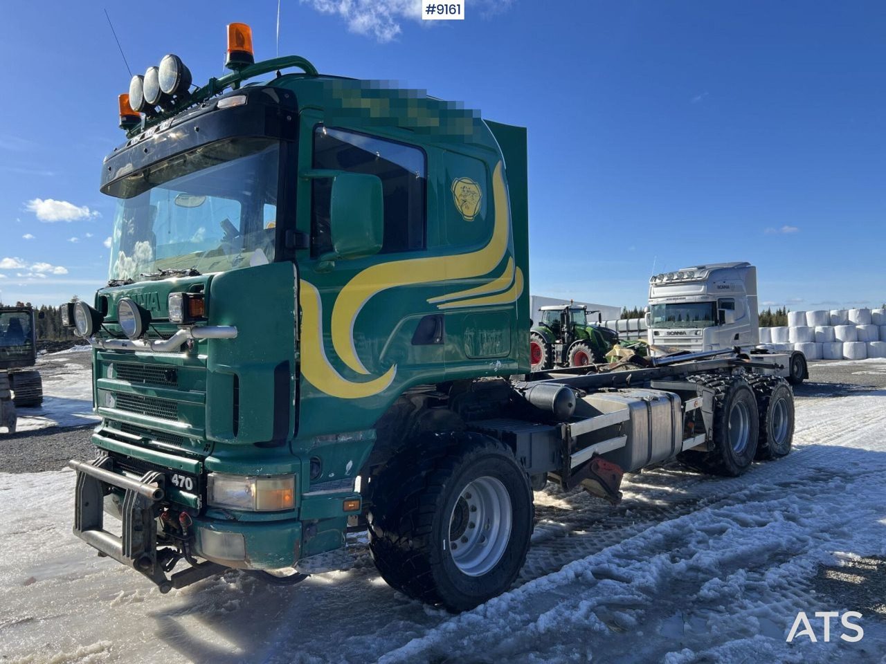 Scania R124 with cameleont quick lock, underbite and plow attachments - Camião chassi: foto 2 Scania R124 with cameleont quick lock, underbite and plow attachments - Camião chassi: foto 2