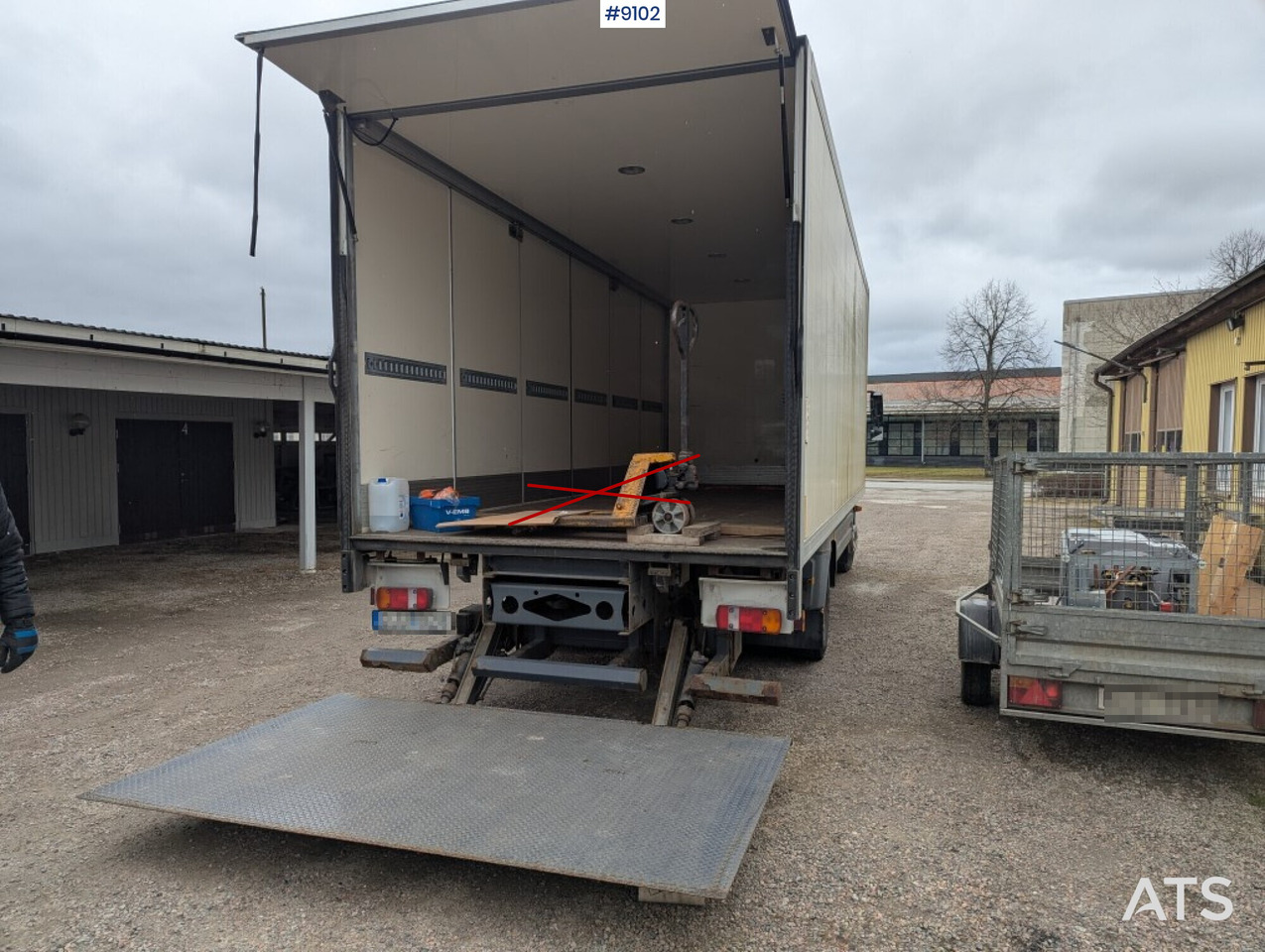 Skåpbil distribution Mercedes Benz 1224 L 4X2 - Camião furgão: foto 3 Skåpbil distribution Mercedes Benz 1224 L 4X2 - Camião furgão: foto 3