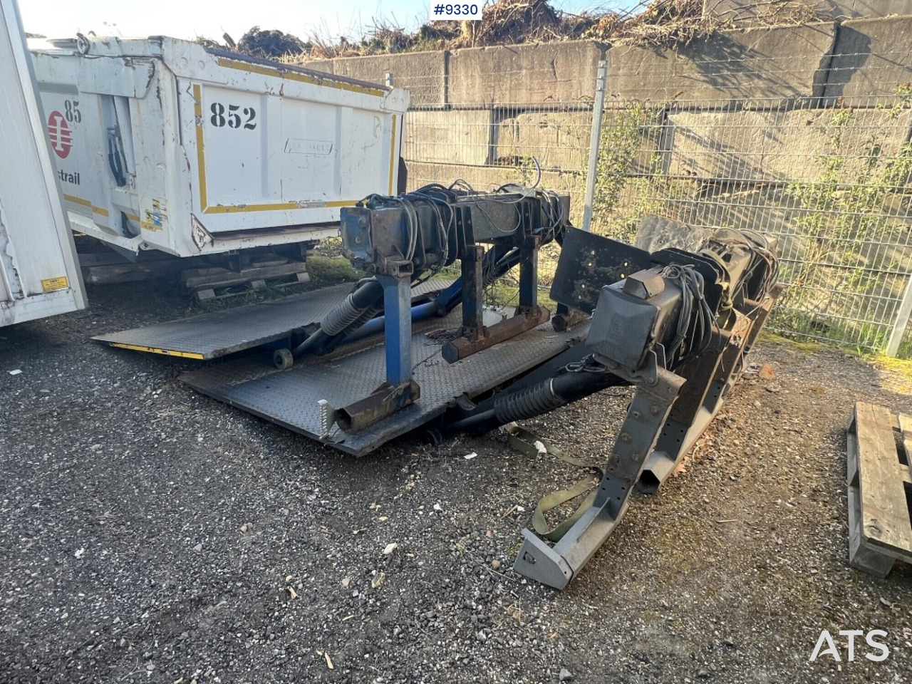 Tail lift Zepro Z2000-175MA - Rampa hidráulica: foto 1 Tail lift Zepro Z2000-175MA - Rampa hidráulica: foto 1