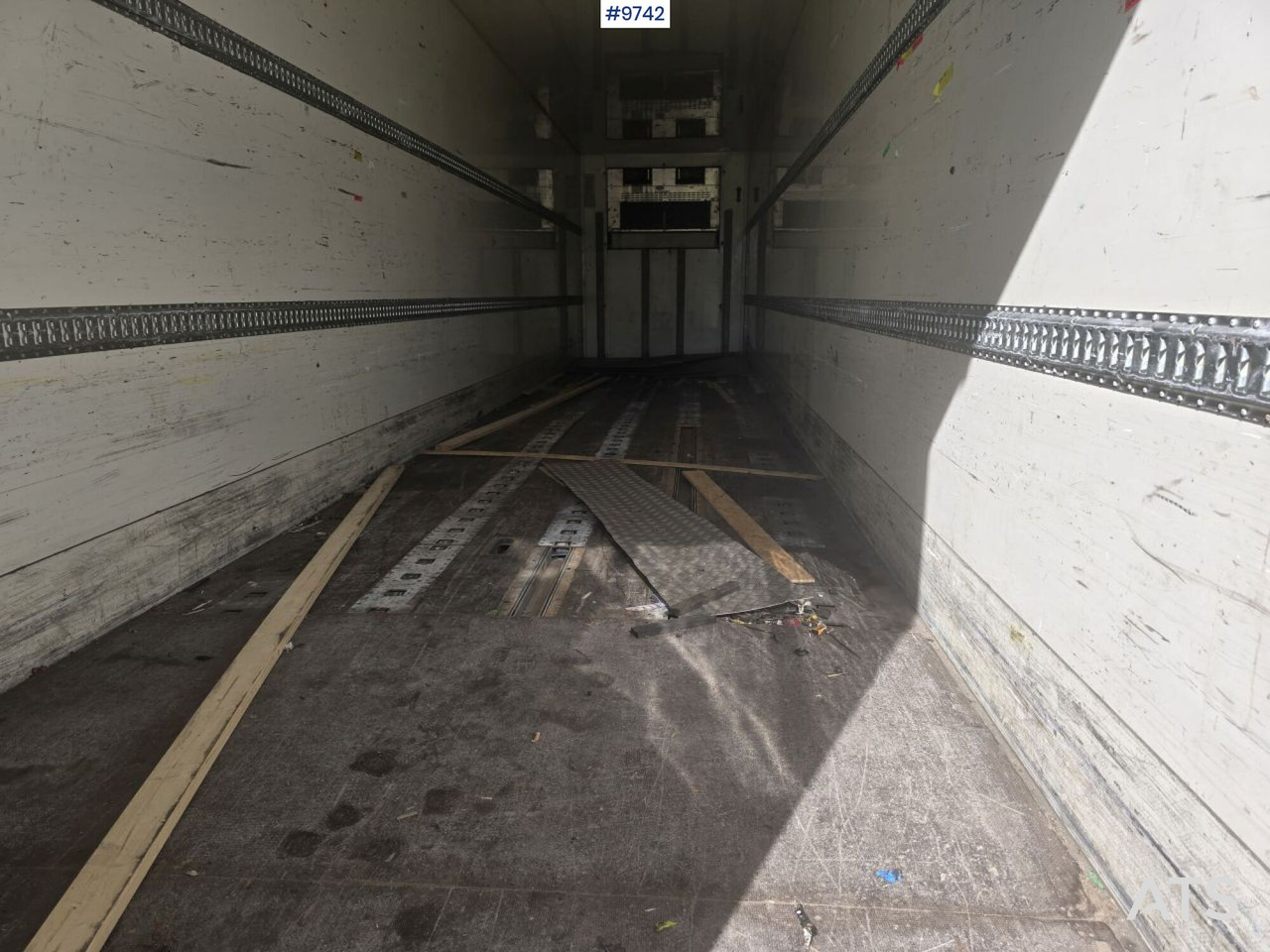 Talson-trailer BD1024 - Semi-reboque frigorífico: foto 4 Talson-trailer BD1024 - Semi-reboque frigorífico: foto 4