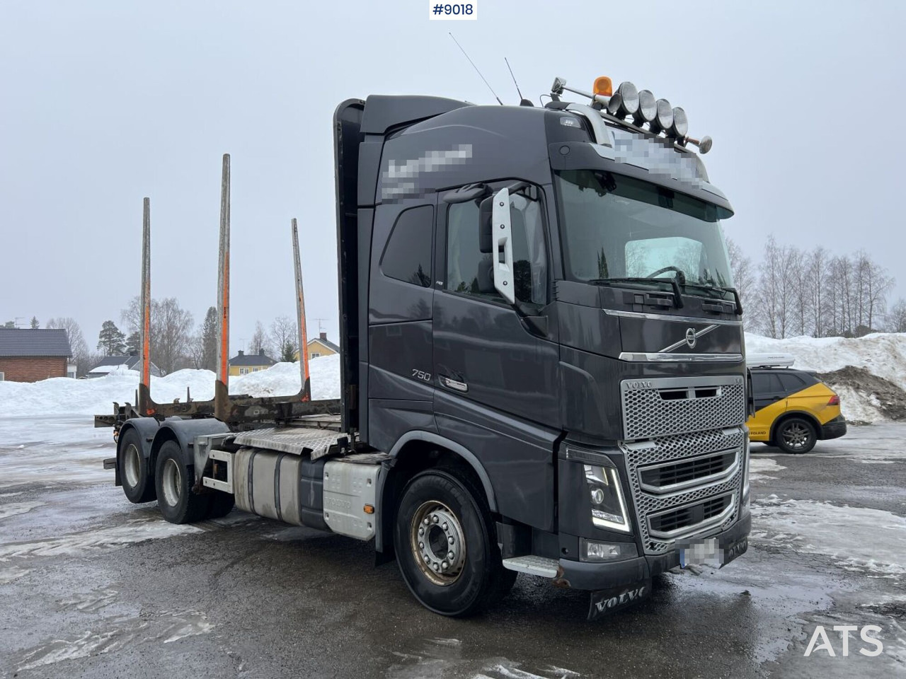 Timber Truck Volvo FH 16 6*4 (SEE VIDEO) - Camião de transporte de madeira: foto 2 Timber Truck Volvo FH 16 6*4 (SEE VIDEO) - Camião de transporte de madeira: foto 2