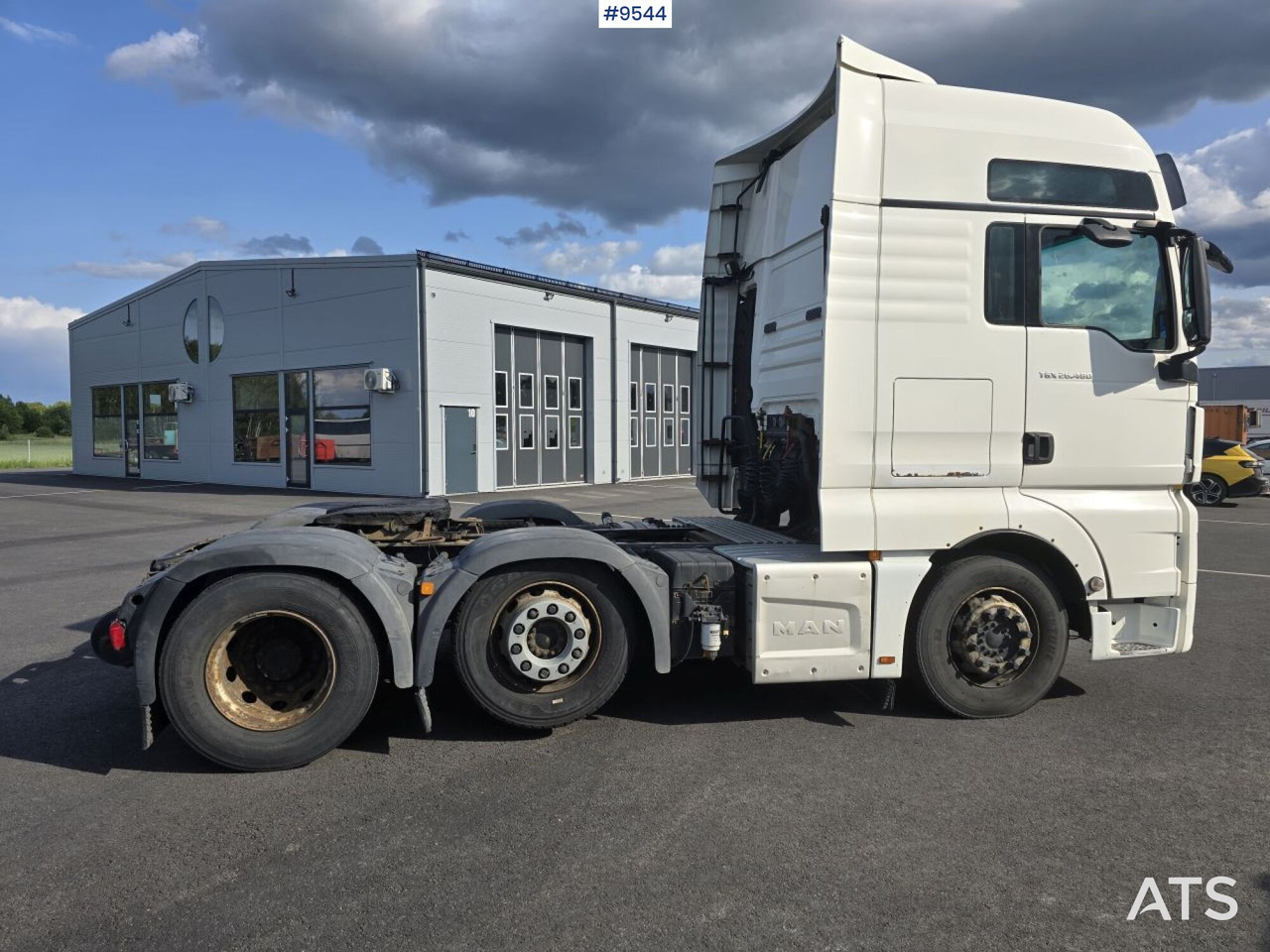 Tractor Unit MAN TGX 6x2 - Tractor: foto 3 Tractor Unit MAN TGX 6x2 - Tractor: foto 3