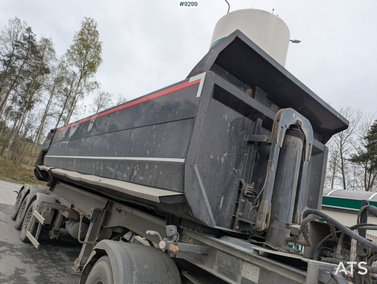 Tractor Unit Mercedes-Benz Arocs 3351 6x4 with tipper trailer - Tractor: foto 5 Tractor Unit Mercedes-Benz Arocs 3351 6x4 with tipper trailer - Tractor: foto 5