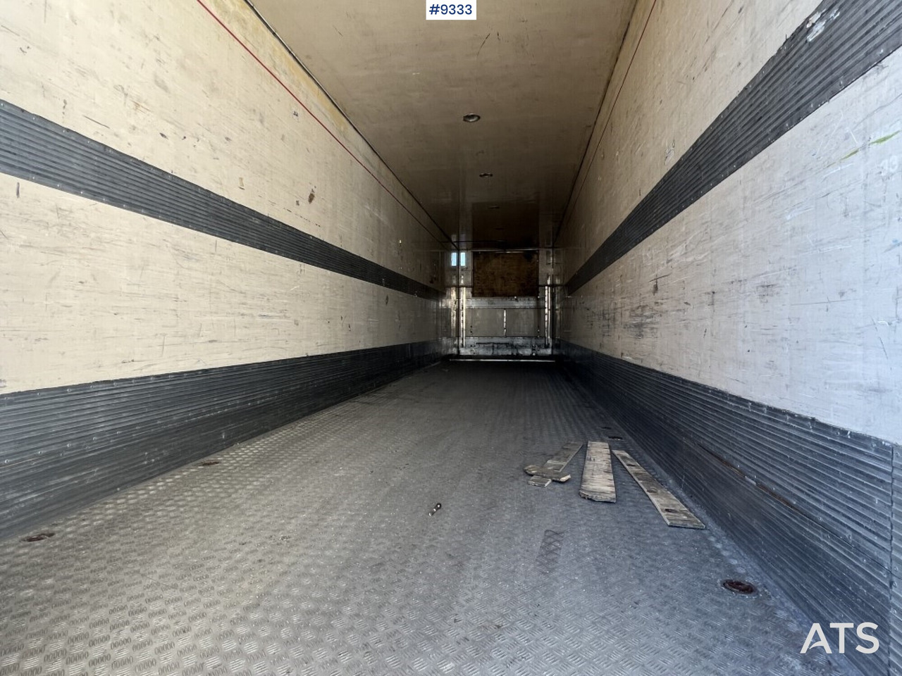 Trailer NOPA SL 240 - Semi-reboque furgão: foto 4 Trailer NOPA SL 240 - Semi-reboque furgão: foto 4