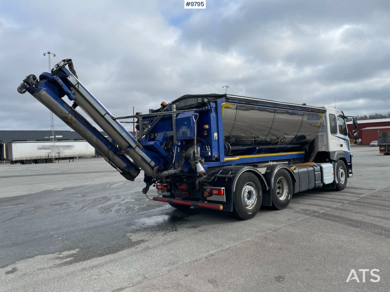 Volvo FM 370 6X2 Spreader truck - Camião basculante: foto 5 Volvo FM 370 6X2 Spreader truck - Camião basculante: foto 5