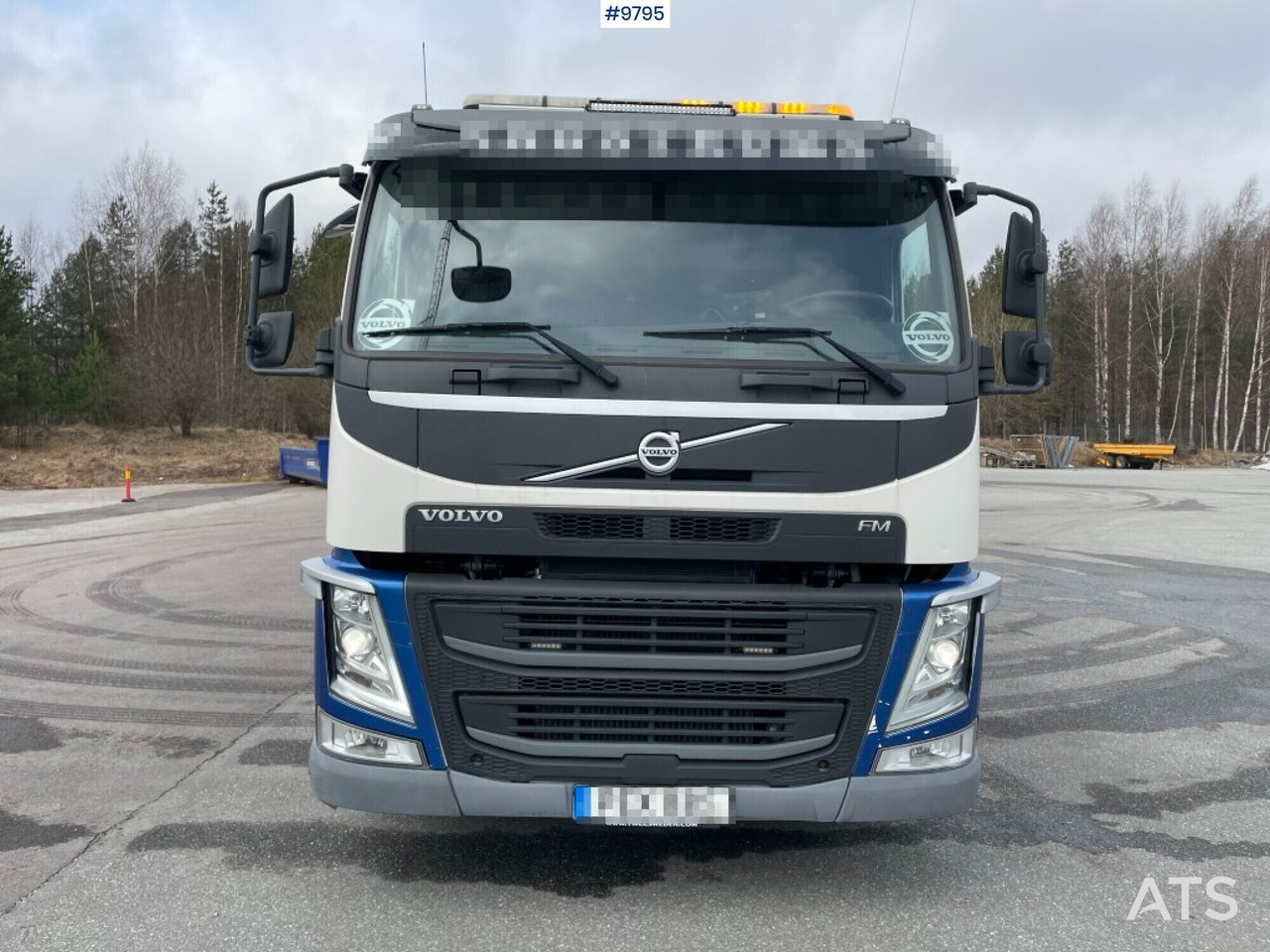 Volvo FM 370 6X2 Spreader truck - Camião basculante: foto 2 Volvo FM 370 6X2 Spreader truck - Camião basculante: foto 2