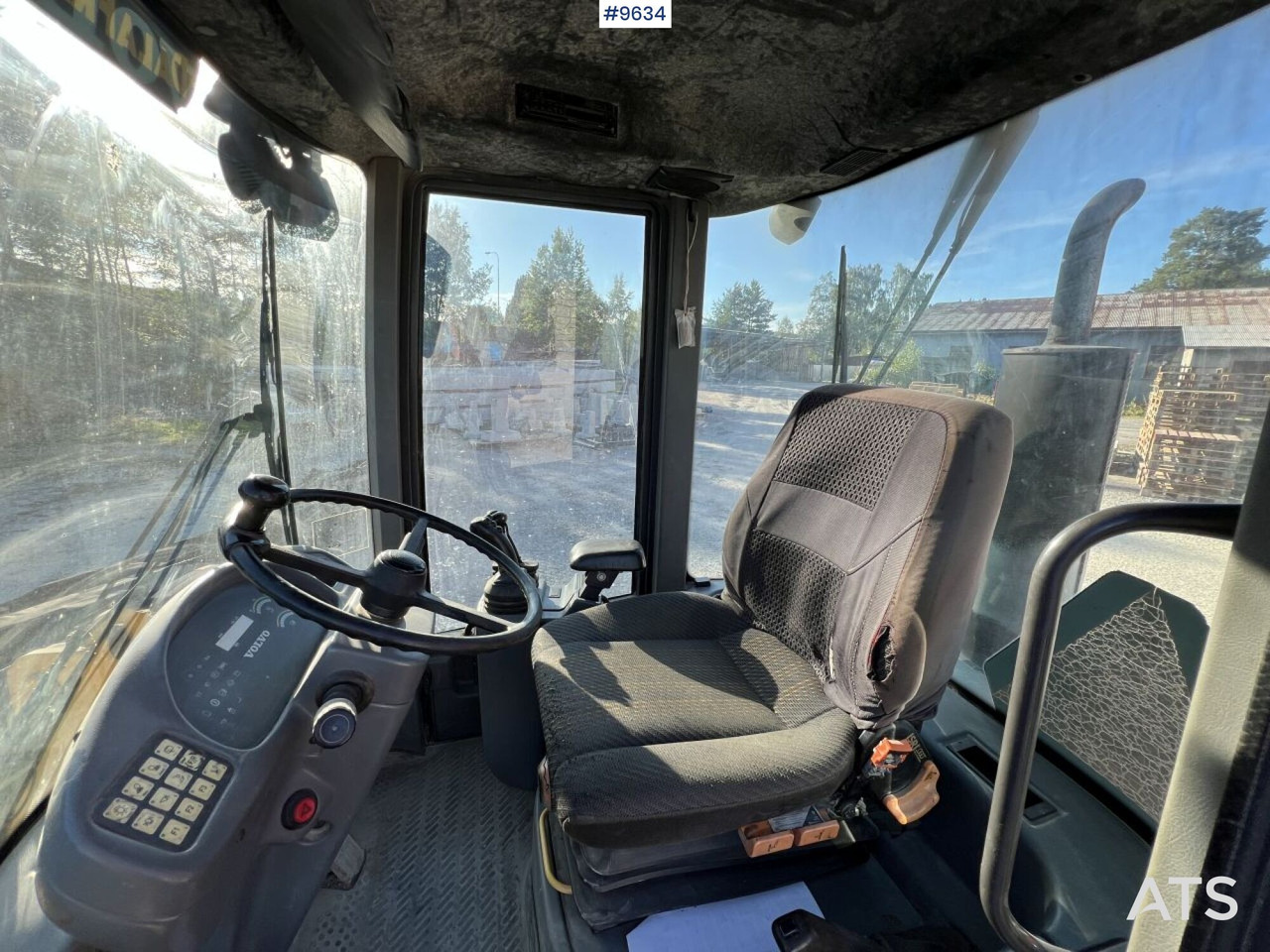 Volvo L30Z Wheel loader with multiple attachments - Pá carregadora de rodas: foto 5 Volvo L30Z Wheel loader with multiple attachments - Pá carregadora de rodas: foto 5
