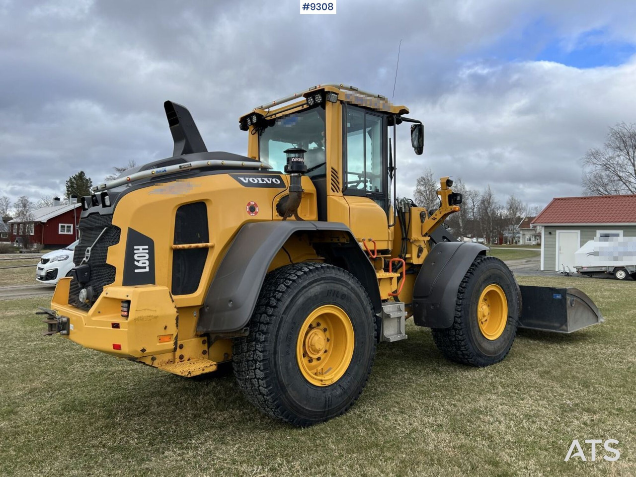 Volvo L60 H Wheel loader with grading bucket (VIDEO) - Pá carregadora de rodas: foto 4 Volvo L60 H Wheel loader with grading bucket (VIDEO) - Pá carregadora de rodas: foto 4