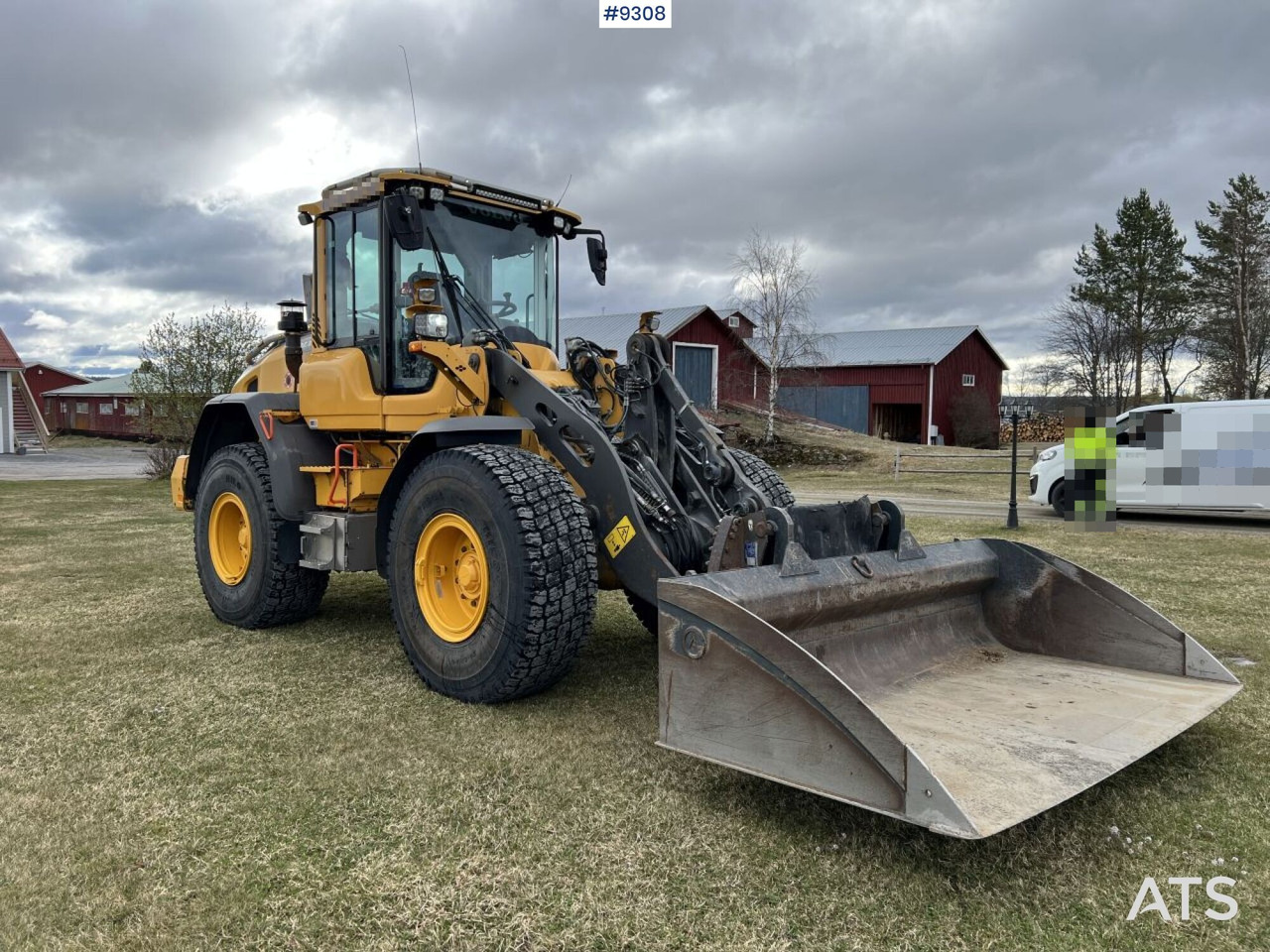 Volvo L60 H Wheel loader with grading bucket (VIDEO) - Pá carregadora de rodas: foto 2 Volvo L60 H Wheel loader with grading bucket (VIDEO) - Pá carregadora de rodas: foto 2