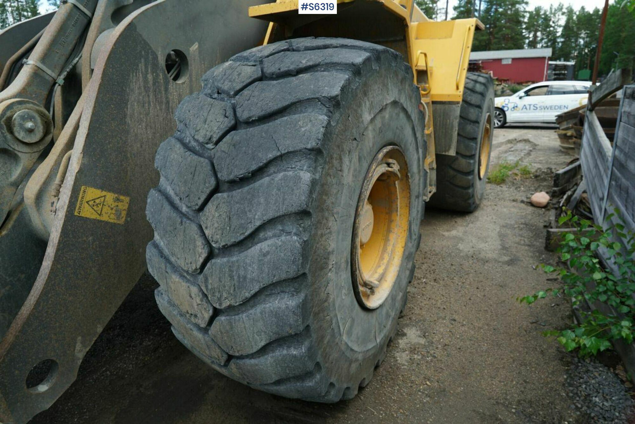 WHEEL LOADER VOLVO L220 F - Pá carregadora de rodas: foto 3 WHEEL LOADER VOLVO L220 F - Pá carregadora de rodas: foto 3