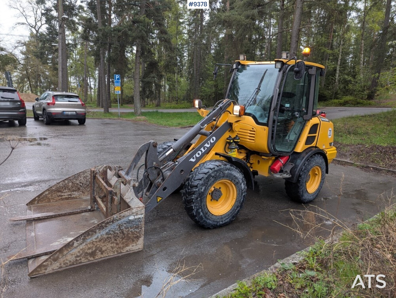 Wheel loader Volvo L25F with attachments (SEE VIDEO) - Pá carregadora de rodas: foto 2 Wheel loader Volvo L25F with attachments (SEE VIDEO) - Pá carregadora de rodas: foto 2