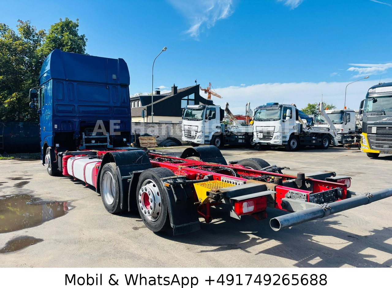 DAF XF 480 SSC LL BDF *Retarder/Lenk+Lift/ACC/2xTank - Camião transportador de contêineres/ Caixa móvel: foto 5 DAF XF 480 SSC LL BDF *Retarder/Lenk+Lift/ACC/2xTank - Camião transportador de contêineres/ Caixa móvel: foto 5