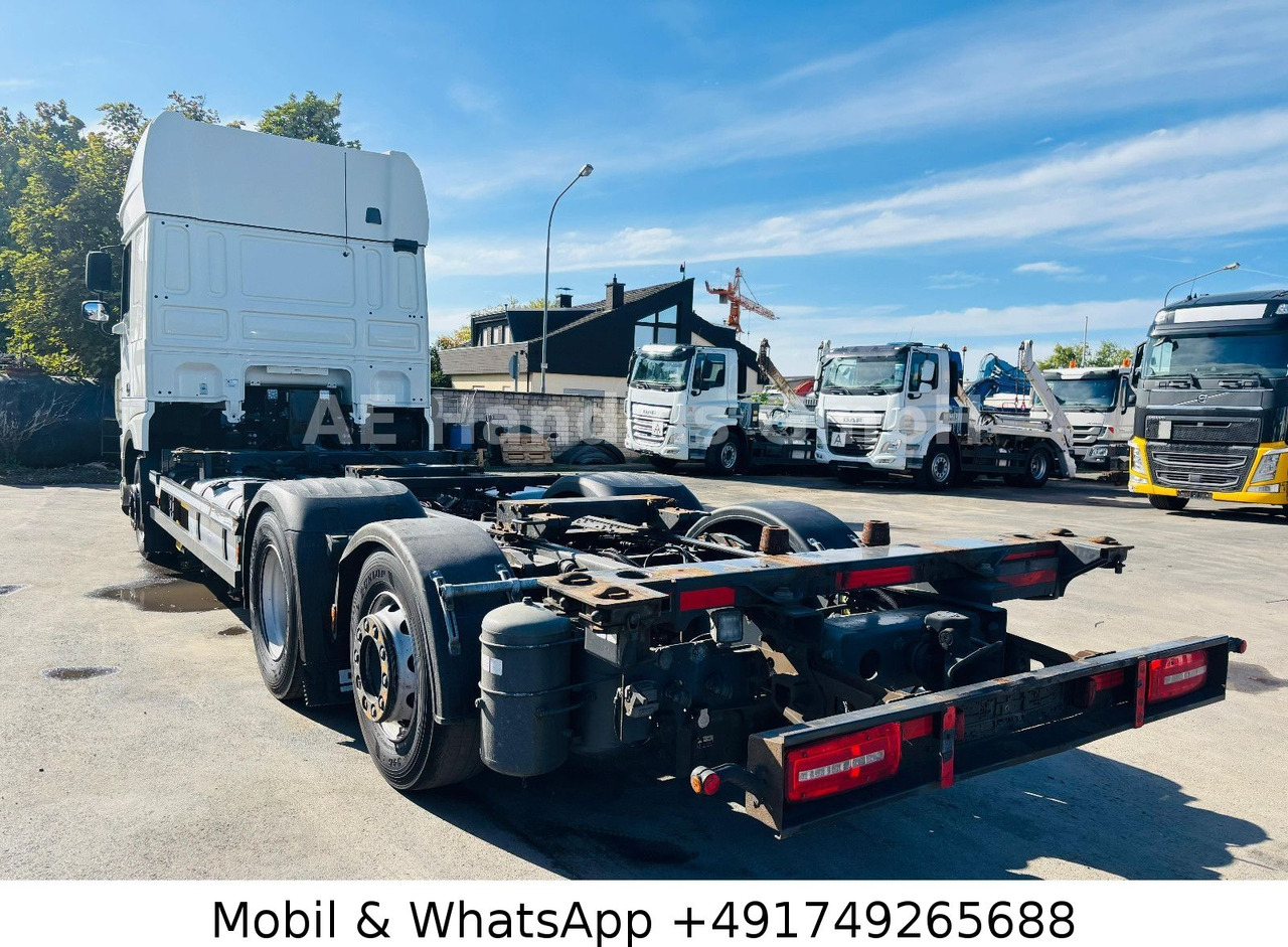 DAF XF480 SSC BDF *Retarder/Lenk+Lift/ACC/2xTank/AHK - Camião chassi: foto 5 DAF XF480 SSC BDF *Retarder/Lenk+Lift/ACC/2xTank/AHK - Camião chassi: foto 5
