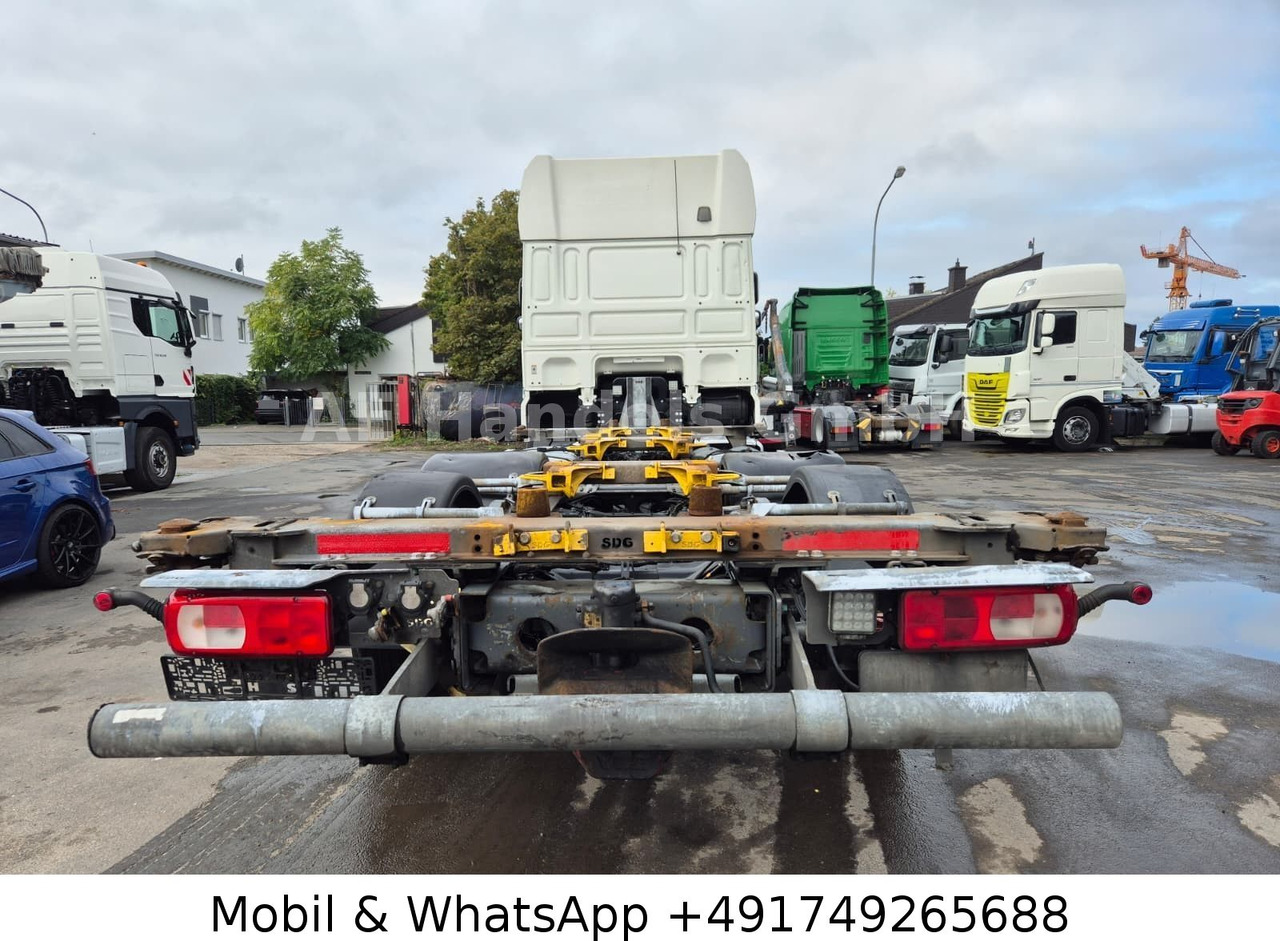 DAF XF480 SSC BDF *Retarder/Lift/ACC/2xTank/AHK/LDW - Camião transportador de contêineres/ Caixa móvel: foto 5 DAF XF480 SSC BDF *Retarder/Lift/ACC/2xTank/AHK/LDW - Camião transportador de contêineres/ Caixa móvel: foto 5