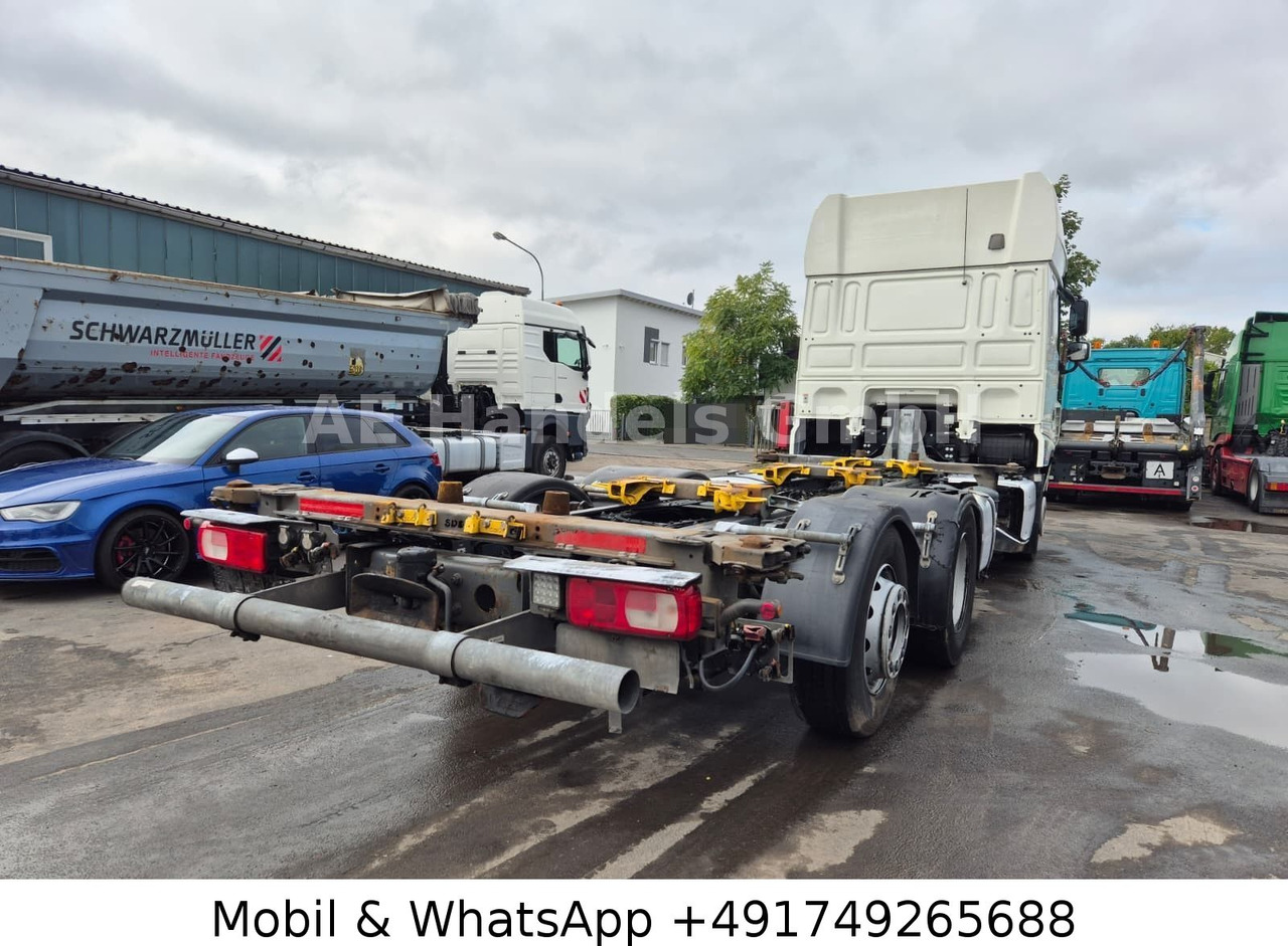 DAF XF480 SSC BDF *Retarder/Lift/ACC/2xTank/AHK/LDW - Camião transportador de contêineres/ Caixa móvel: foto 4 DAF XF480 SSC BDF *Retarder/Lift/ACC/2xTank/AHK/LDW - Camião transportador de contêineres/ Caixa móvel: foto 4