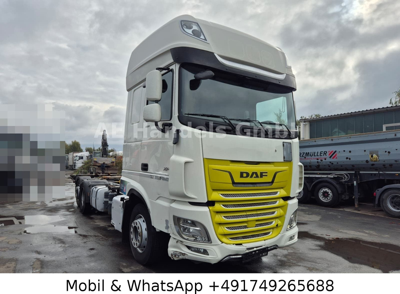 DAF XF480 SSC BDF *Retarder/Lift/ACC/2xTank/AHK/LDW - Camião transportador de contêineres/ Caixa móvel: foto 1 DAF XF480 SSC BDF *Retarder/Lift/ACC/2xTank/AHK/LDW - Camião transportador de contêineres/ Caixa móvel: foto 1