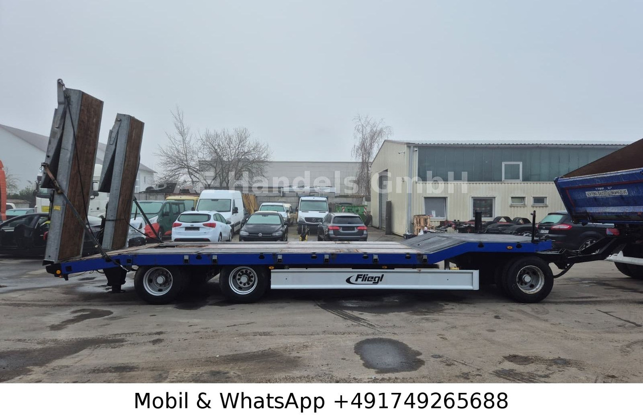 Fliegl DTS 300 Drehschemel Tieflader*Hydraulische Rampe - Reboque baixa: foto 2 Fliegl DTS 300 Drehschemel Tieflader*Hydraulische Rampe - Reboque baixa: foto 2