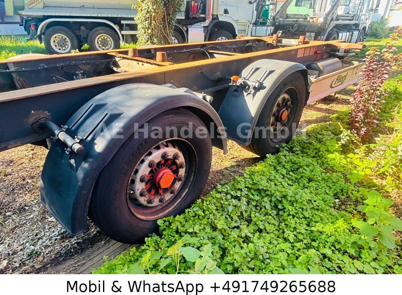 Fliegl TWP 180 Tandem Tiefgekoppelt *BWP/Scheibenbremse - Reboque chassi: foto 4 Fliegl TWP 180 Tandem Tiefgekoppelt *BWP/Scheibenbremse - Reboque chassi: foto 4