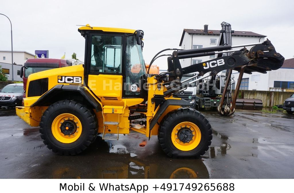 JCB 417 HT T4F *Schaufel/Gabel/Schnellwechsler/Klima - Pá carregadora de rodas: foto 4 JCB 417 HT T4F *Schaufel/Gabel/Schnellwechsler/Klima - Pá carregadora de rodas: foto 4