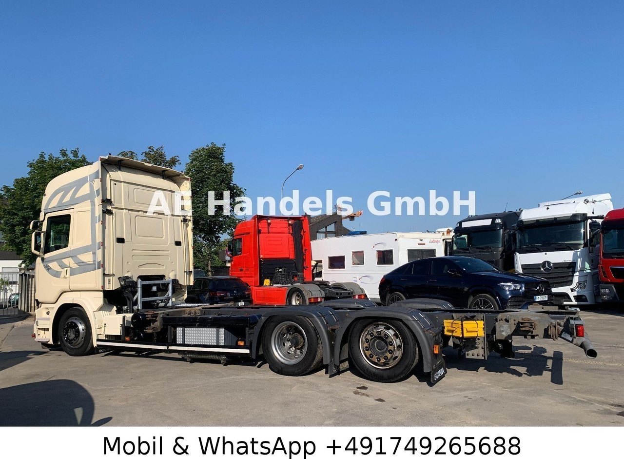 Scania R450 TopLine LL 6x2 BDF *Retarder/2xTank/ACC/AHK - Camião transportador de contêineres/ Caixa móvel: foto 3 Scania R450 TopLine LL 6x2 BDF *Retarder/2xTank/ACC/AHK - Camião transportador de contêineres/ Caixa móvel: foto 3