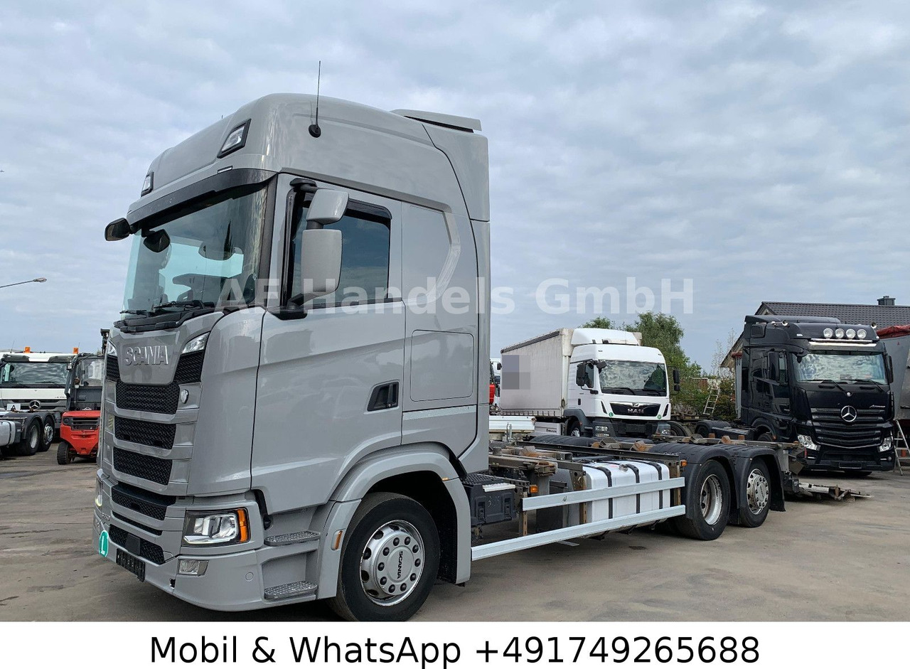 Scania S450 HighLine BDF *Retarder/Lenk+Lift/Multi/LBW - Camião transportador de contêineres/ Caixa móvel: foto 3 Scania S450 HighLine BDF *Retarder/Lenk+Lift/Multi/LBW - Camião transportador de contêineres/ Caixa móvel: foto 3