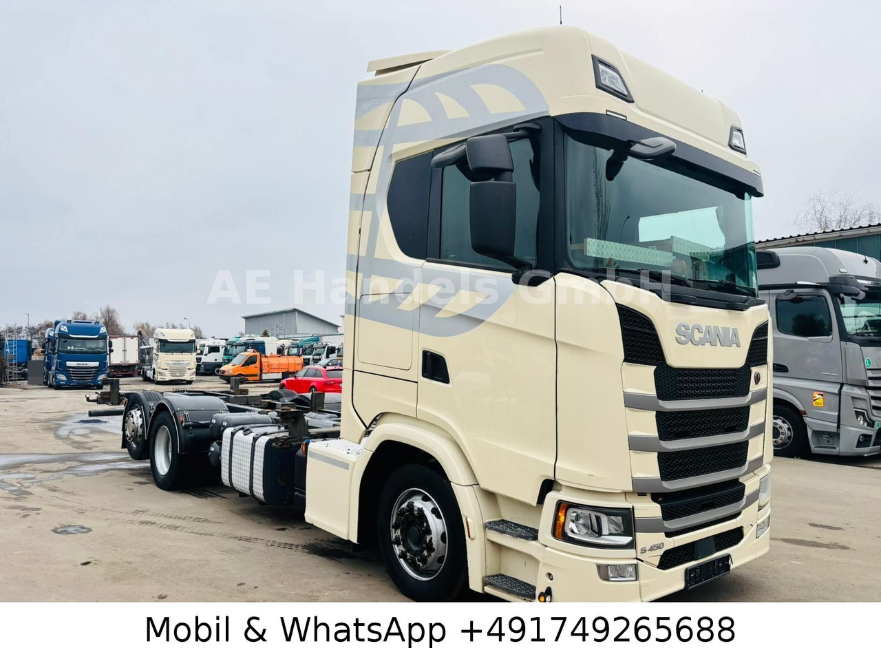 Scania S450 HighLine LL 6x2 BDF*Retarder/AHK/2xTank/ACC - Camião transportador de contêineres/ Caixa móvel: foto 1 Scania S450 HighLine LL 6x2 BDF*Retarder/AHK/2xTank/ACC - Camião transportador de contêineres/ Caixa móvel: foto 1