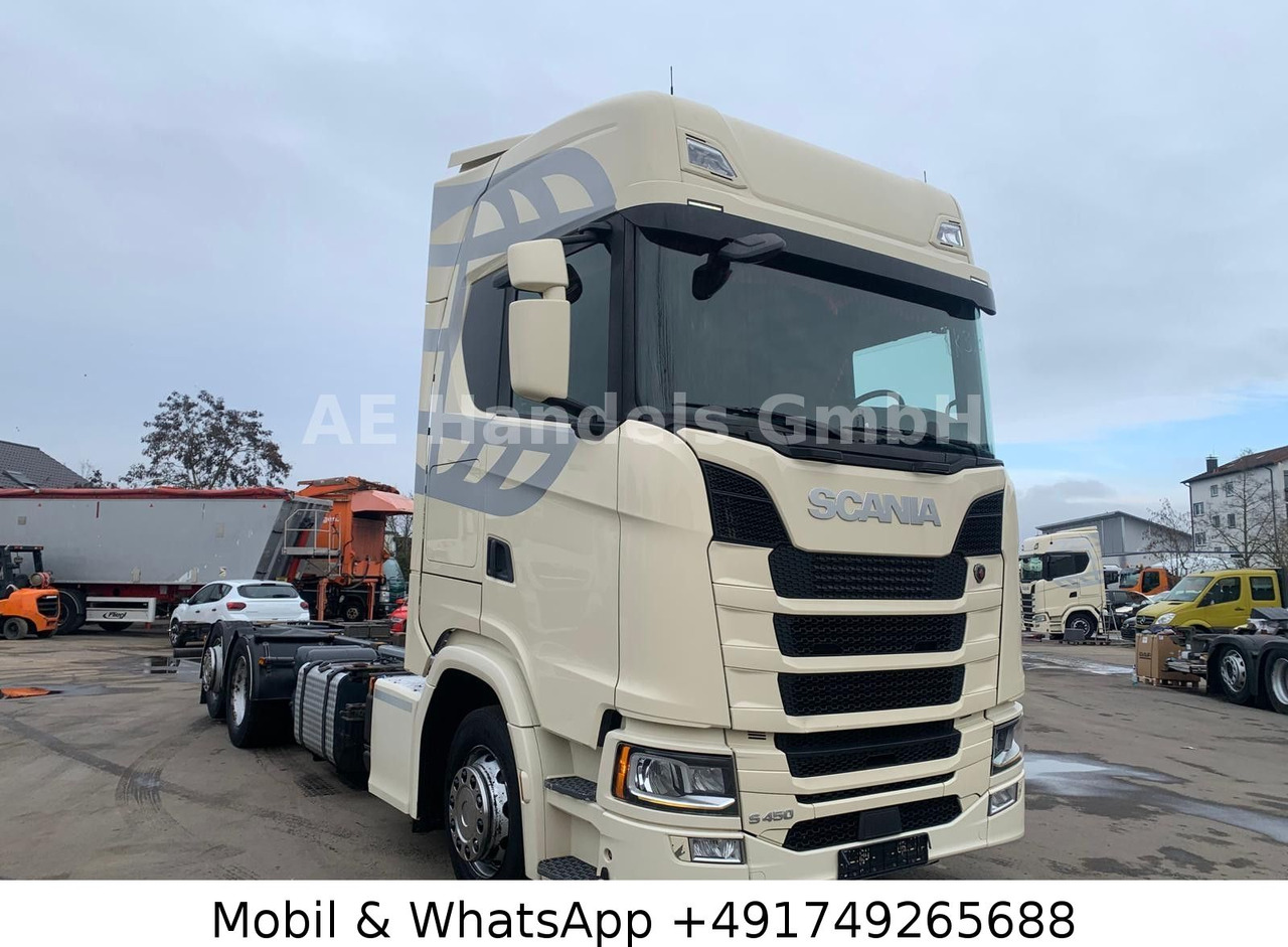 Scania S450 HighLine LL 6x2 BDF*Retarder/AHK/2xTank/ACC - Camião transportador de contêineres/ Caixa móvel: foto 1 Scania S450 HighLine LL 6x2 BDF*Retarder/AHK/2xTank/ACC - Camião transportador de contêineres/ Caixa móvel: foto 1